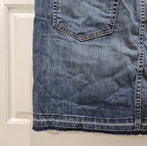 EDDIE BAUER DENIM BLUE JEANS SKIRT BUTTON FLY CREAM EMBROIDERY WOMEN   6 2010S - Picture 14 of 15